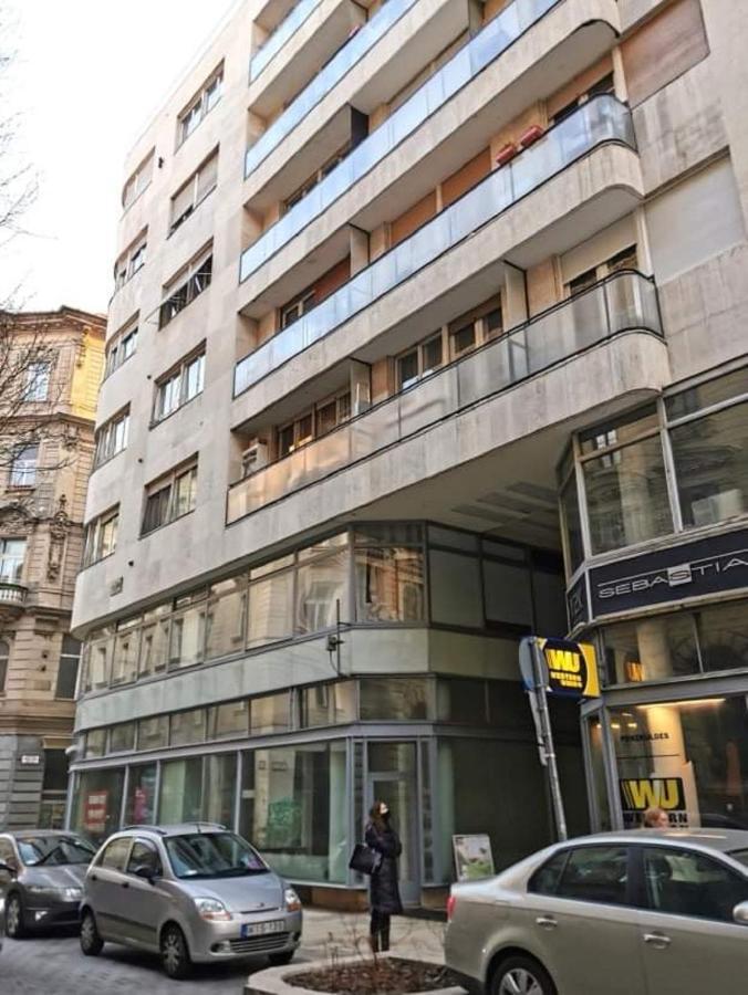 Cheerful Studio Budapest Downtown Εξωτερικό φωτογραφία