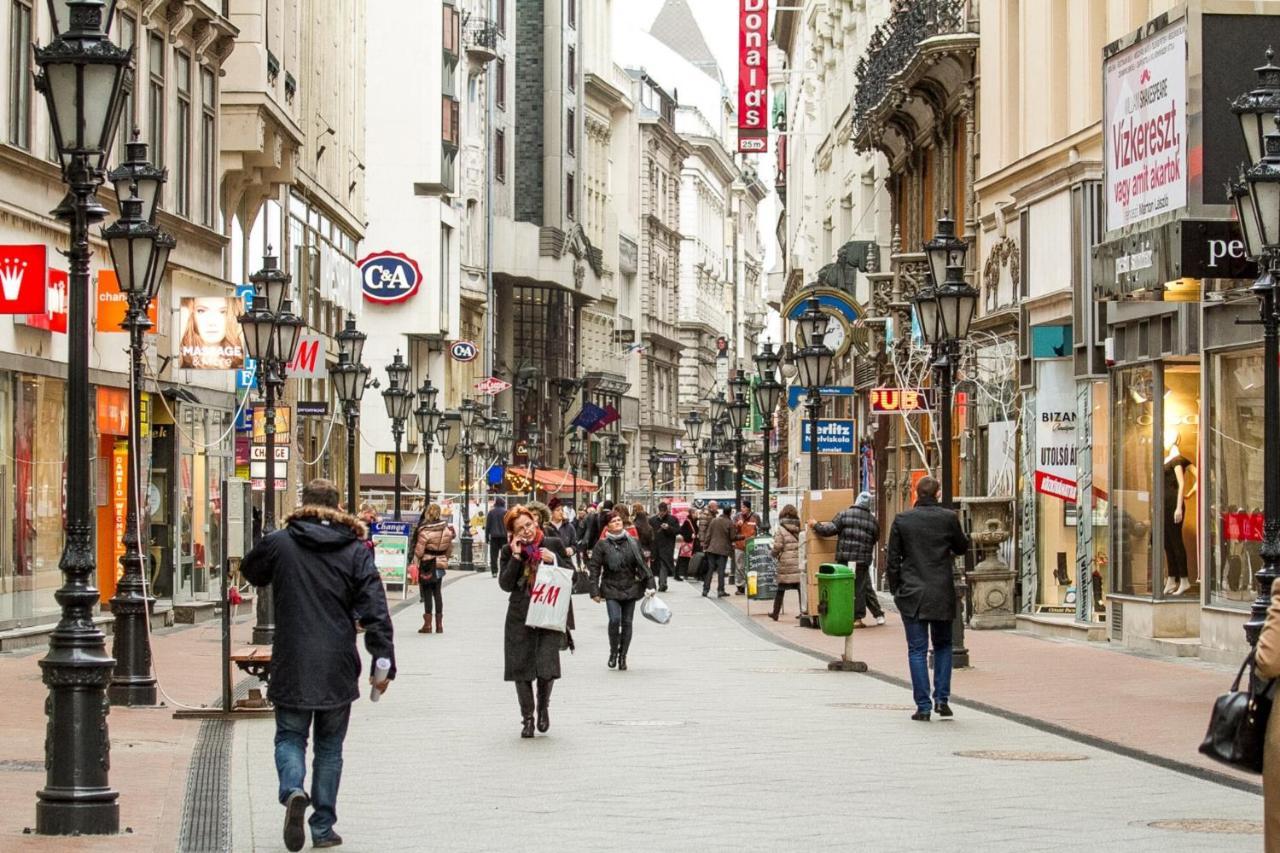 Cheerful Studio Budapest Downtown Εξωτερικό φωτογραφία